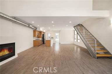 Detail Gallery Image 8 of 45 For 576 S Brea Bld, Brea,  CA 92821 - 2 Beds | 2/1 Baths