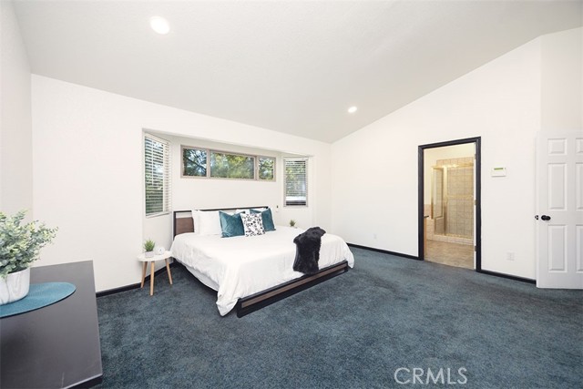 39607 Forest Road, Big Bear Lake CA: https://media.crmls.org/medias/9e45981b-7224-4f48-9b53-daaa9f283022.jpg