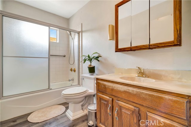 Detail Gallery Image 12 of 18 For 2651 Pirtle St, Los Angeles,  CA 90039 - 3 Beds | 1/1 Baths