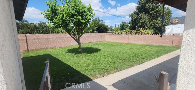 Detail Gallery Image 2 of 13 For 11531 Kathy Ln, Garden Grove,  CA 92840 - 3 Beds | 1/1 Baths