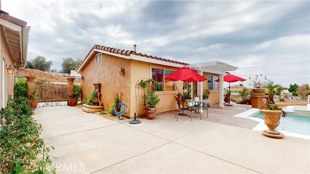 Detail Gallery Image 40 of 74 For 18563 Sunset Knoll, Riverside,  CA 92504 - 5 Beds | 4/1 Baths