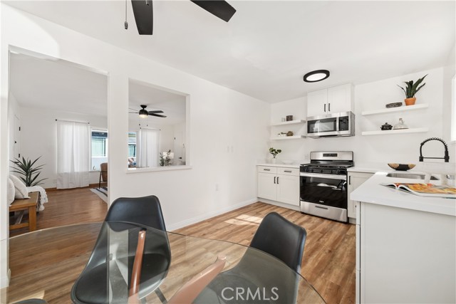 5536 Linden Avenue, Long Beach CA: https://media.crmls.org/medias/9e46ebb3-4a90-4e16-80c1-95cc4273c2ec.jpg