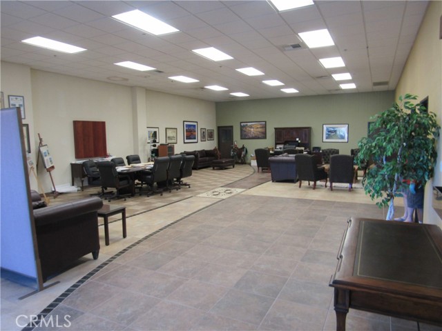 12855 Production Place, Victorville, California 92395, ,Commercial Lease,For Rent,12855 Production Place,CRHD24140262