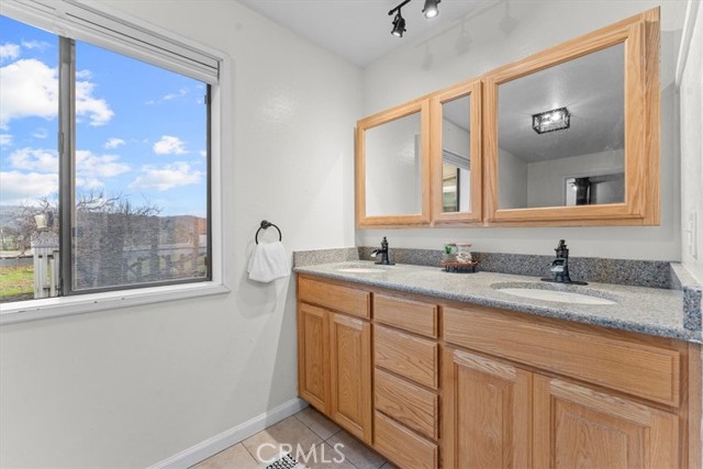 Detail Gallery Image 24 of 41 For 43 Friedman Ct, Oroville,  CA 95966 - 3 Beds | 3 Baths