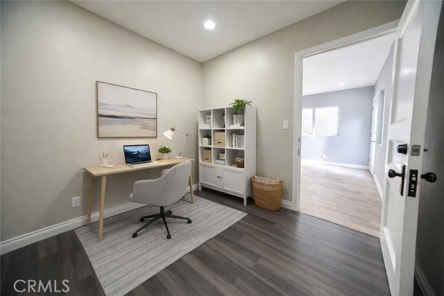 Detail Gallery Image 5 of 41 For 5709 E Beverly Bld, Los Angeles,  CA 90022 - 4 Beds | 2 Baths