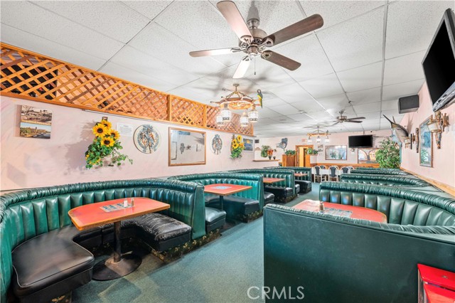 1020 E K E Avenue, Lancaster CA: https://media.crmls.org/medias/9e48417b-6f17-4e8f-8fdb-a968320862b3.jpg