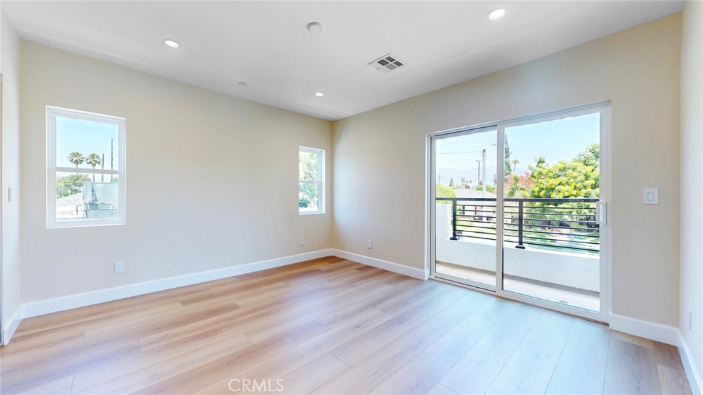 9E4862A2 87E6 41Bc 9E7C 15D1A230980F 421 N Catalina Street, Burbank, Ca 91505 &Lt;Span Style='BackgroundColor:transparent;Padding:0Px;'&Gt; &Lt;Small&Gt; &Lt;I&Gt; &Lt;/I&Gt; &Lt;/Small&Gt;&Lt;/Span&Gt;