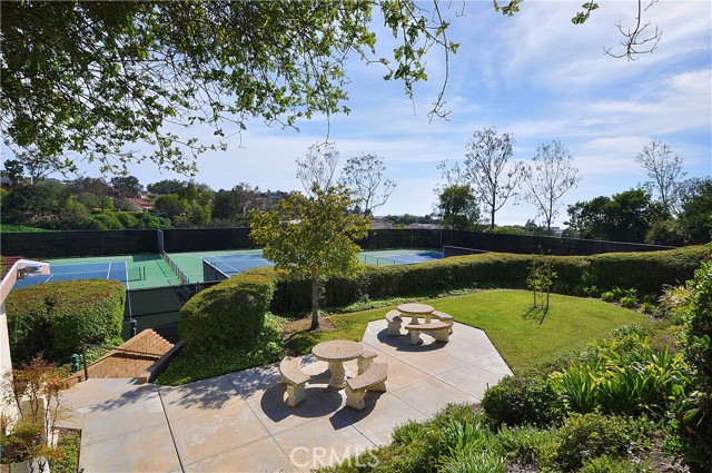 24 Peartree Lane, Rolling Hills Estates, California 90274, 3 Bedrooms Bedrooms, ,2 BathroomsBathrooms,Residential,Sold,Peartree,PV22104404