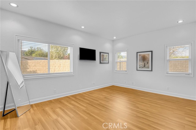 Detail Gallery Image 14 of 47 For 10566 Andora, Chatsworth,  CA 91311 - 2 Beds | 1/1 Baths