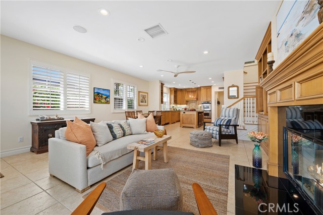 Detail Gallery Image 21 of 45 For 334 Locust St #2,  Laguna Beach,  CA 92651 - 3 Beds | 2/1 Baths