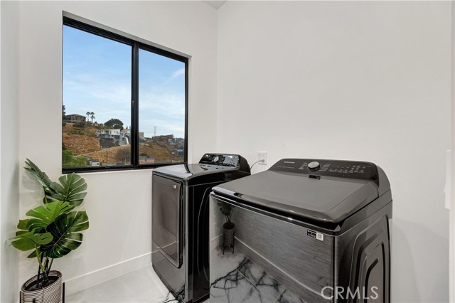 Detail Gallery Image 31 of 73 For 440 Del Norte St, Los Angeles,  CA 90065 - 3 Beds | 2 Baths