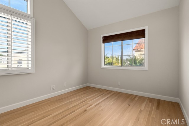 Detail Gallery Image 27 of 38 For 2281 La Playa Dr, Costa Mesa,  CA 92627 - 4 Beds | 2/1 Baths