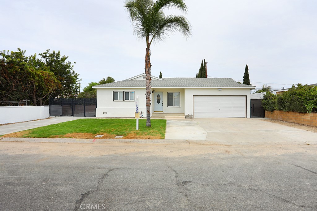 10391 Mildred Avenue