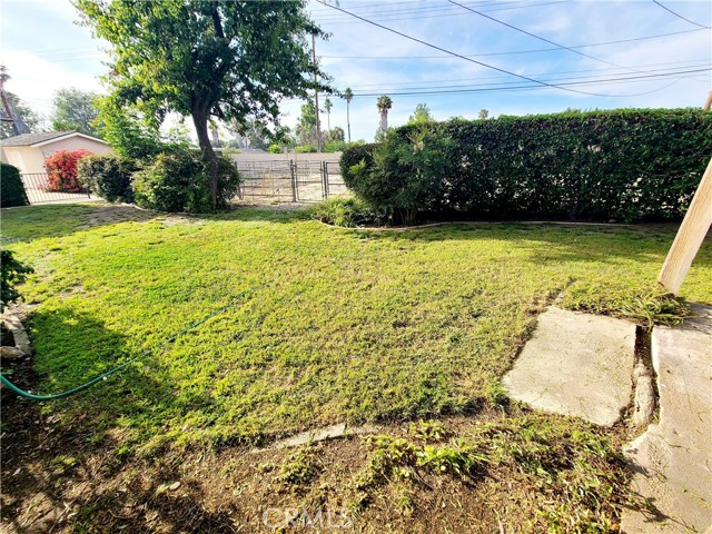 1463 Strawberry Hill Road, Thousand Oaks CA: https://media.crmls.org/medias/9e4d7b6a-cc11-4b4f-84cf-2387d05f46f5.jpg