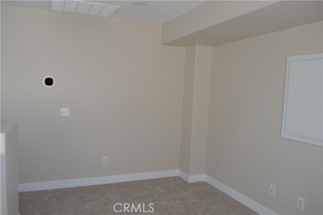 Detail Gallery Image 25 of 33 For 7004 Newport Ave, Fontana,  CA 92336 - 4 Beds | 2/1 Baths