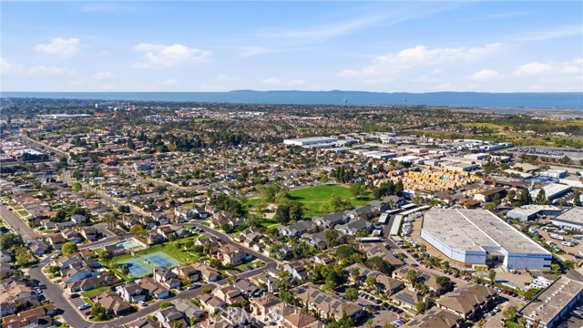 Detail Gallery Image 36 of 38 For 7814 Orchid, Huntington Beach,  CA 92648 - 4 Beds | 2/1 Baths