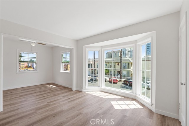Detail Gallery Image 5 of 18 For 102 Lime Ave #7,  Long Beach,  CA 90802 - 1 Beds | 1 Baths