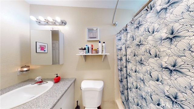 Detail Gallery Image 21 of 40 For 7601 Corona Ave, Hesperia,  CA 92345 - 3 Beds | 2 Baths