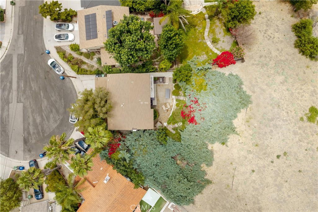 https://media.crmls.org/medias/9e508117-1e5d-4e39-b9b2-f90504ba6918.jpg?preset=X-Large