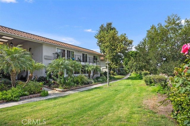 Detail Gallery Image 4 of 36 For 5351 Algarrobo #N,  Laguna Woods,  CA 92637 - 2 Beds | 2 Baths