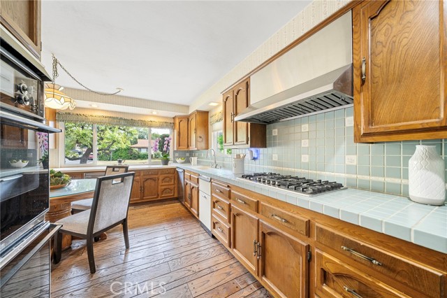 Image 47 of 66 For 3035 Charlinda Street