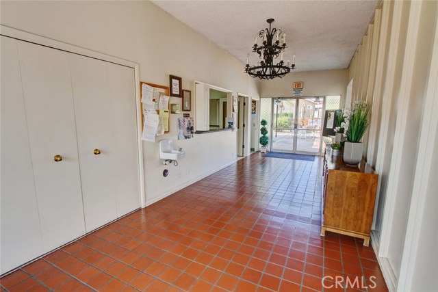 Detail Gallery Image 20 of 31 For 10681 Oak St #52,  Los Alamitos,  CA 90720 - 3 Beds | 2 Baths