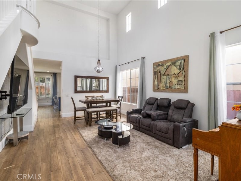 MLS #SB25252976 image #2