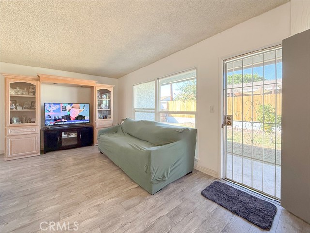 Detail Gallery Image 13 of 28 For 14135 Chere Dr, Whittier,  CA 90604 - 3 Beds | 2 Baths