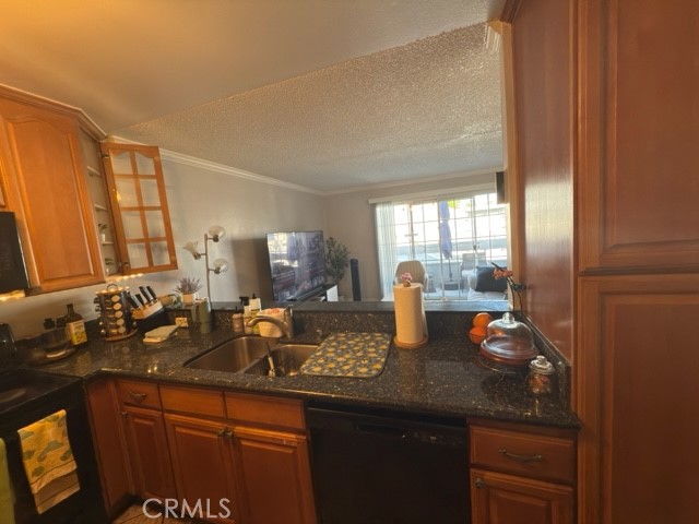 20930 Parthenia Street, Canoga Park CA: https://media.crmls.org/medias/9e553687-a7cd-424f-9d34-6ab9cebcce2d.jpg