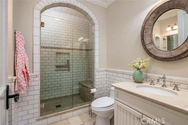 Image 38 of 71 For 11262 Skyline