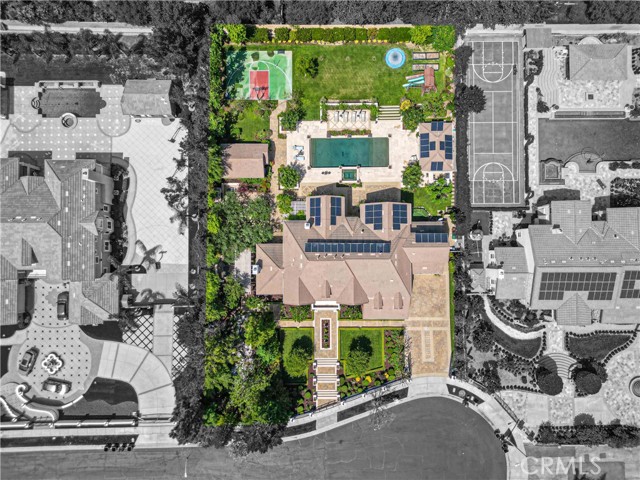 Image 2 of 75 For 1147 Sandra  