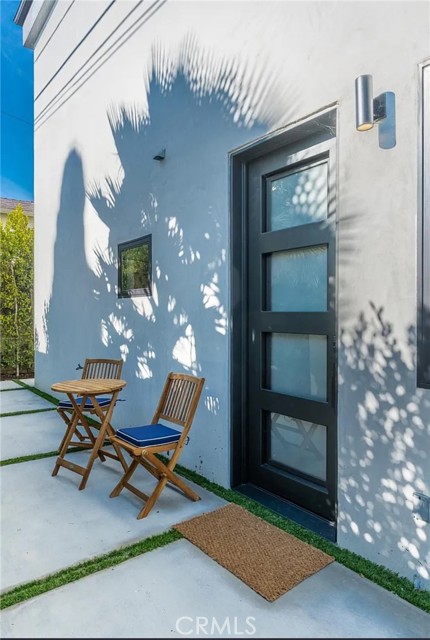 Detail Gallery Image 24 of 25 For 12134 Clarkson Rd, Los Angeles,  CA 90064 - 2 Beds | 3/1 Baths