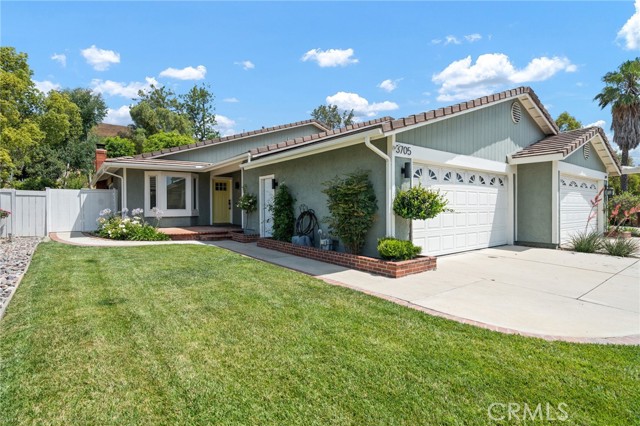 Detail Gallery Image 1 of 32 For 3705 Cypress Ln, Yorba Linda,  CA 92886 - 2 Beds | 2 Baths