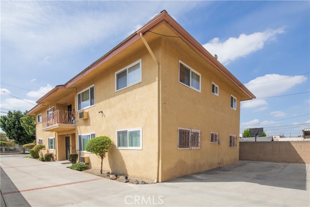 3245 Live Oak Street, Huntington Park CA: https://media.crmls.org/medias/9e5841cc-b40c-441f-b5d5-514ef77561e7.jpg