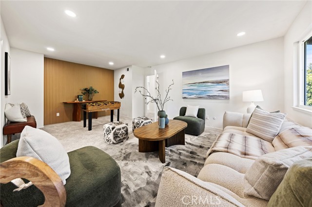 Image 29 of 56 For 19841 Lombardy Lane