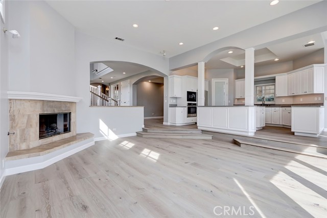 576 27th Street, Manhattan Beach CA: https://media.crmls.org/medias/9e58efd8-5471-432d-bf67-3d10b030a039.jpg