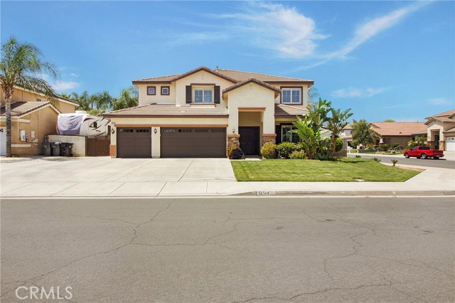 12514 Lakeshore St, Eastvale, CA 91752