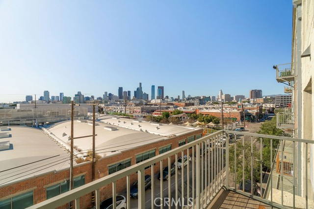 Detail Gallery Image 15 of 21 For 530 S Hewitt, Los Angeles,  CA 90013 - 2 Beds | 2 Baths