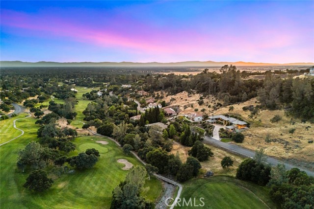 3386 Canyon Oaks Terrace, Chico CA: https://media.crmls.org/medias/9e5bc445-566d-4645-8875-a5e5b9c879c3.jpg