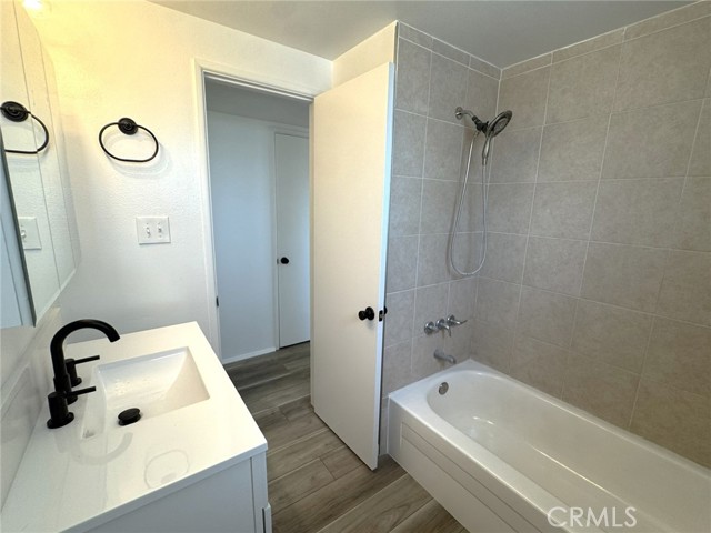 Detail Gallery Image 12 of 23 For 14919 S Normandie Ave #18,  Gardena,  CA 90247 - 2 Beds | 1 Baths