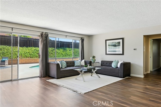 Detail Gallery Image 4 of 23 For 24141 Birdrock Dr, Lake Forest,  CA 92630 - 3 Beds | 2 Baths