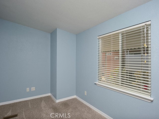 Detail Gallery Image 12 of 23 For 3700 Buchanan St #11,  Riverside,  CA 92503 - 3 Beds | 2 Baths