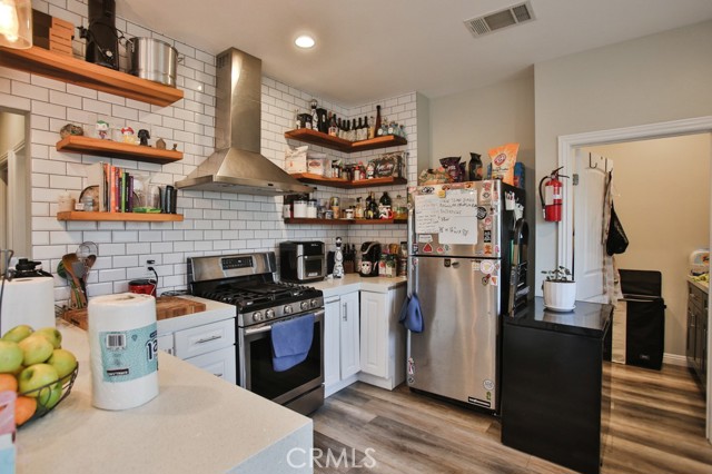 12621 Sweetbriar Drive, Garden Grove CA: https://media.crmls.org/medias/9e5cbeaf-bfe6-4142-825e-9aaf4c221bfc.jpg