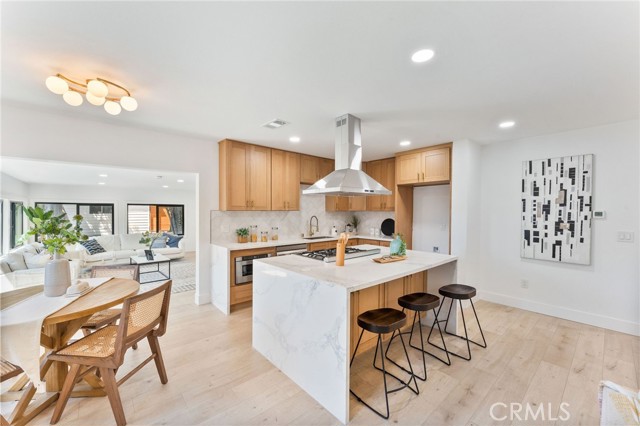 Detail Gallery Image 2 of 49 For 57 S Grand Oaks Ave, Pasadena,  CA 91107 - 3 Beds | 2 Baths
