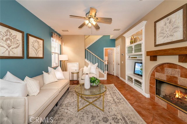 9e60caf7 5bb2 4564 89c9 9b1c4d21b520