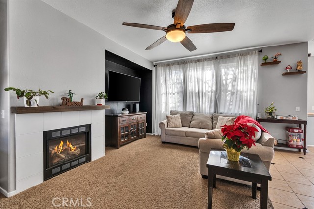 Detail Gallery Image 3 of 40 For 1607 Perennial Ct, Perris,  CA 92571 - 3 Beds | 2/1 Baths