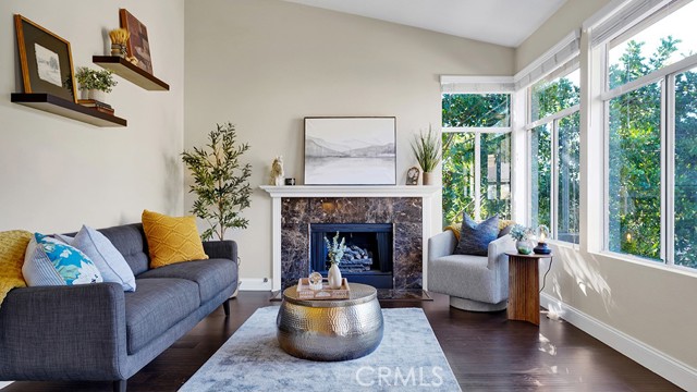 Detail Gallery Image 2 of 31 For 19431 57d Rue De Valore, Lake Forest,  CA 92610 - 2 Beds | 2 Baths