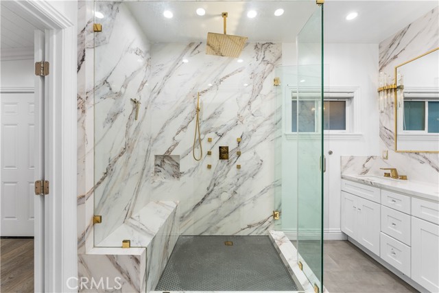 Detail Gallery Image 33 of 61 For 6418 Ringsdale Ct, Bakersfield,  CA 93313 - 3 Beds | 2/1 Baths