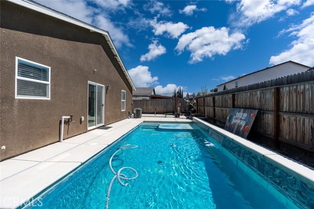 Detail Gallery Image 49 of 58 For 1807 Patricia Ct, Los Banos,  CA 93635 - 4 Beds | 3 Baths
