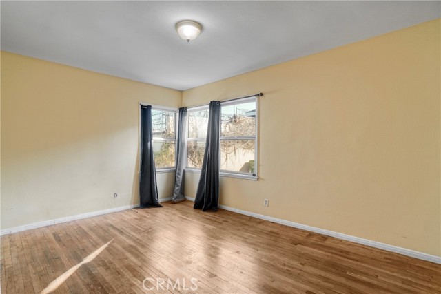 Detail Gallery Image 22 of 49 For 10807 Compton Ave, Los Angeles,  CA 90059 - – Beds | – Baths